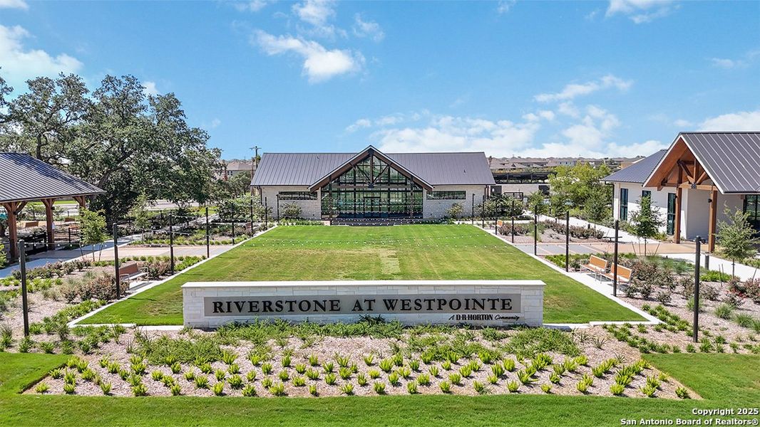 Image 76 of a home in Riverstone at Westpointe.