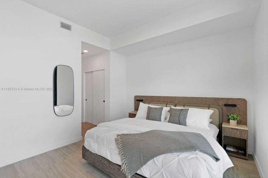 Furnished interior view inside a new home in , Miami Beach (Image 4).