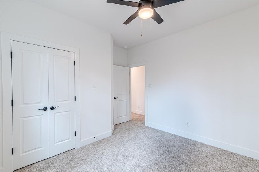 Spacious, unfurnished interior of a new home in , Huntsville (Image 39).