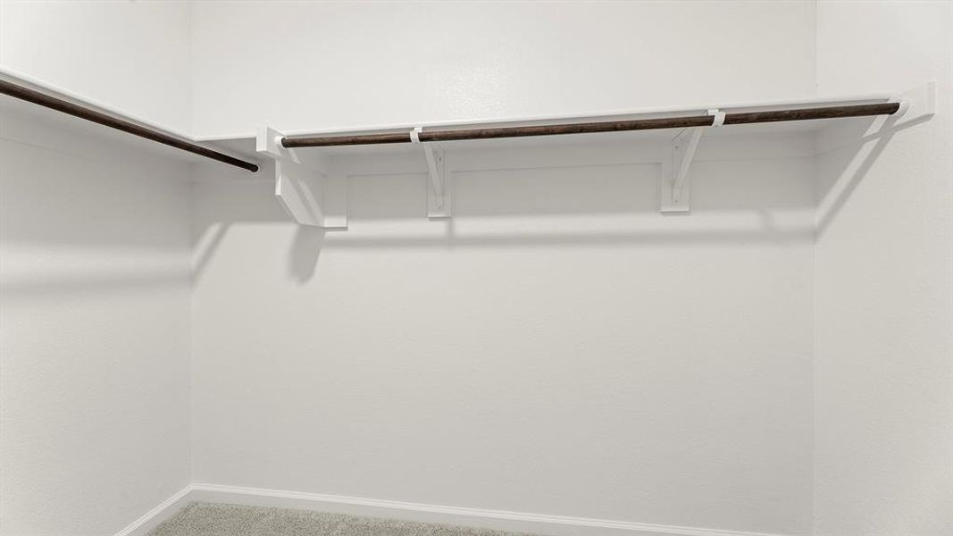 23. 3234 Summerland - Closet 23. 3234 Summerland - Closet