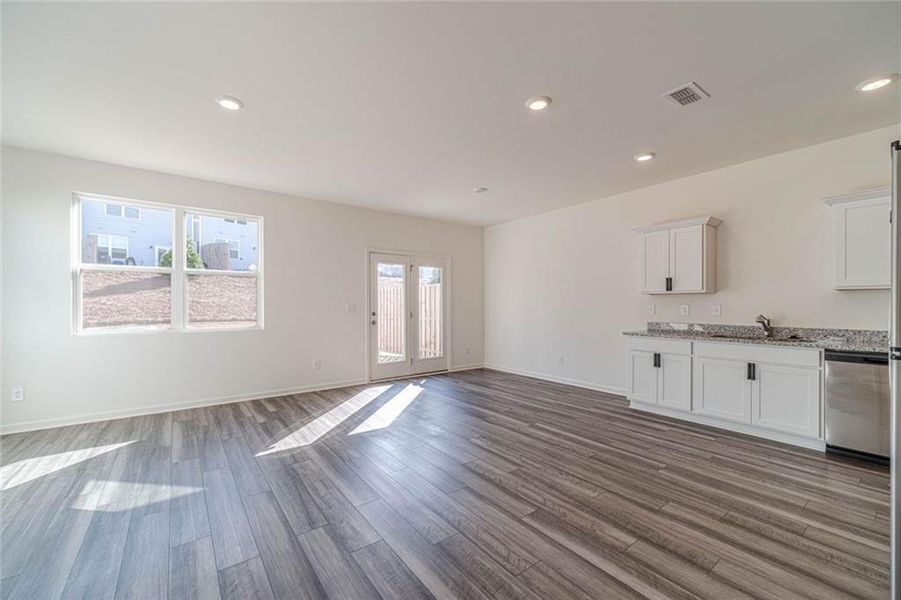 Spacious, unfurnished interior of a new home in , Winder (Image 11).
