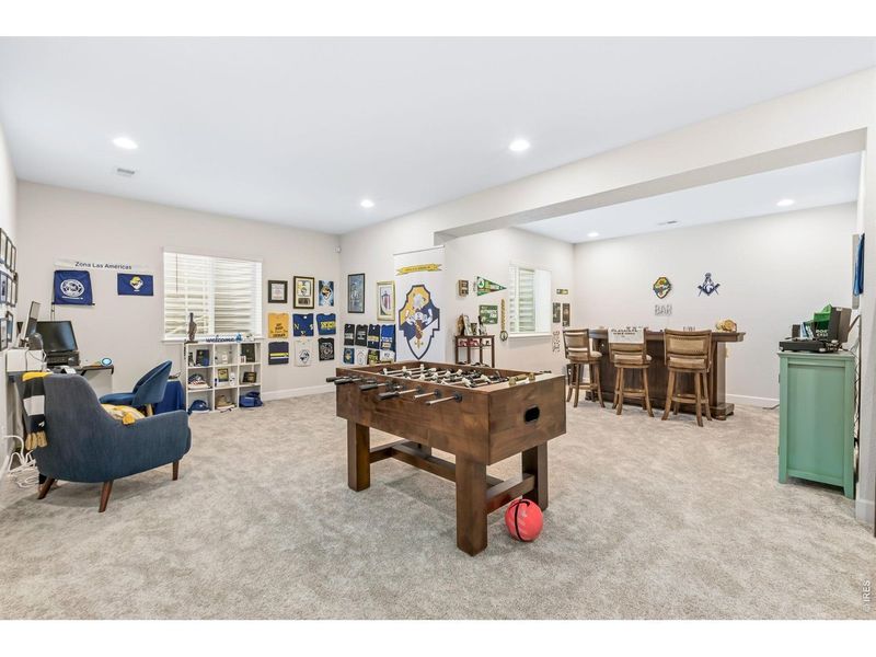 Furnished interior view inside a new home in Prairie Song, Windsor (Image 11).