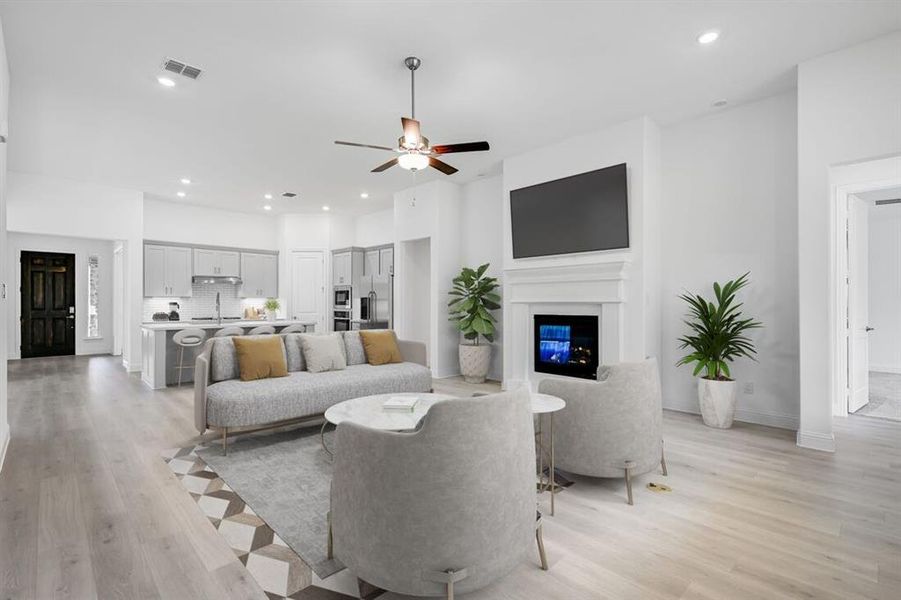 1408 Holly Trail ~ Virtually Staged