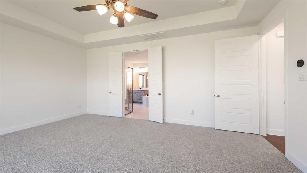 Spacious, unfurnished interior of a new home in Mosaic 50', Celina (Image 18).