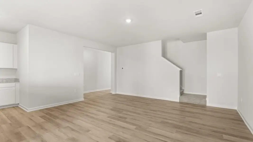 Spacious, unfurnished interior of a new home in Rolling Meadows, Jasper (Image 15). Spacious, unfurnished interior of a new home in Rolling Meadows, Jasper (Image 15).