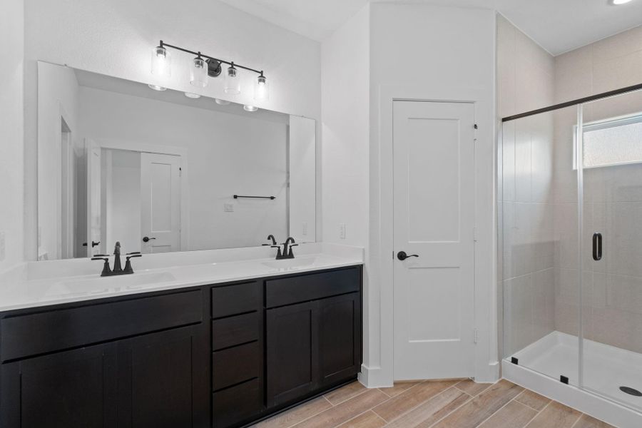 Furnished interior view inside a new home in Meridiana, Iowa Colony (Image 8). Furnished interior view inside a new home in Meridiana, Iowa Colony (Image 8).