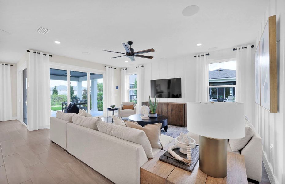 Representative furnished interior of a home built from the Mystique by Del Webb in Del Webb Saint Johns, St. Johns (Image 11).
