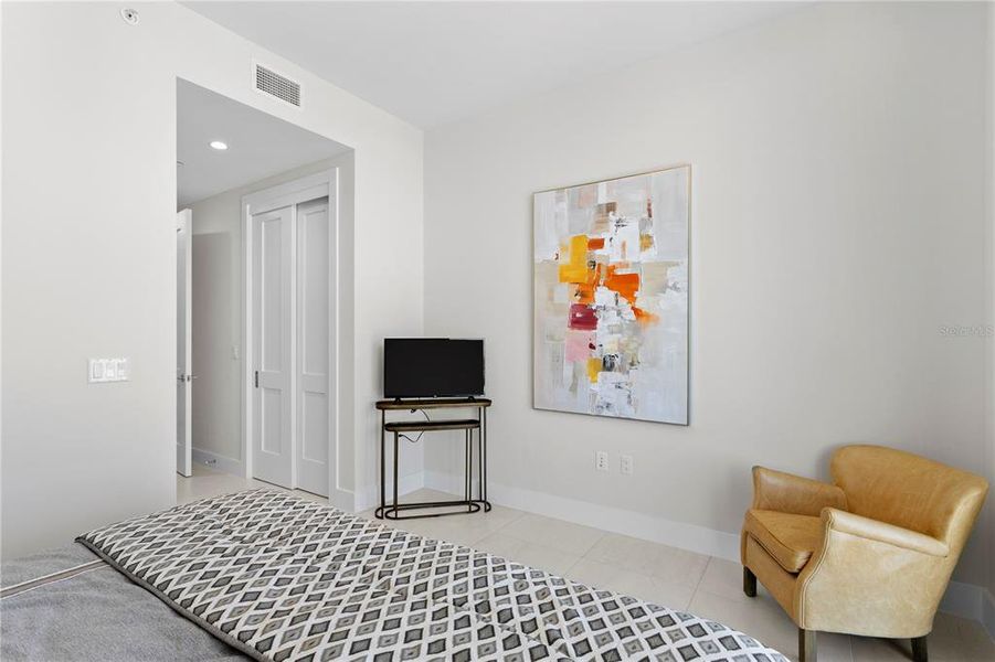 Furnished interior view inside a new home in , St. Petersburg (Image 15).