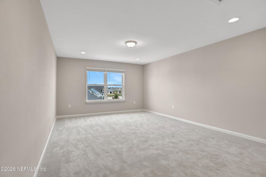Spacious, unfurnished interior of a new home in , Orange Park (Image 32).