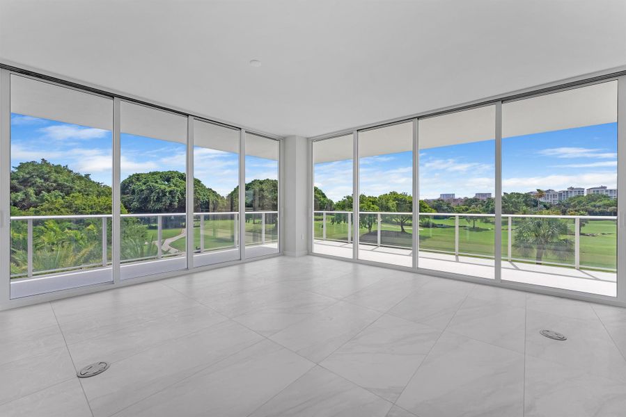 Spacious, unfurnished interior of a new home in Alina Residences, Boca Raton (Image 26).
