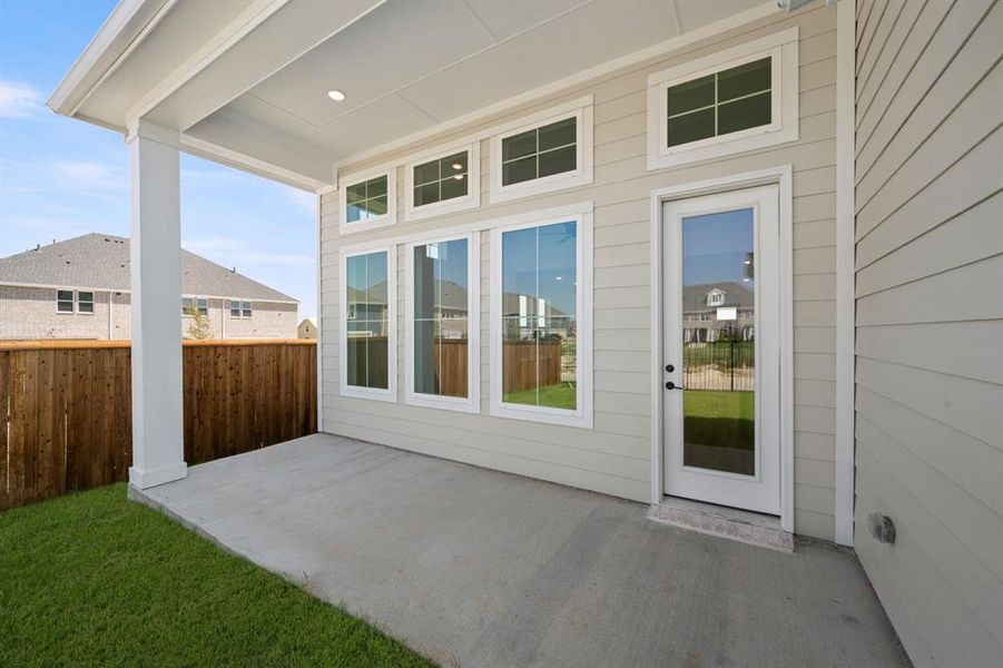 1015 Abigail- Patio-1