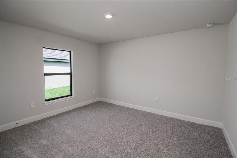 Representative unfurnished interior of a home built from the 1970 by Adams Homes in Winding Oaks, Weeki Wachee (Image 23).