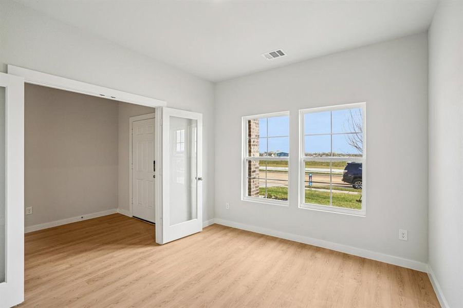 Spacious, unfurnished interior of a new home in Lone Oak, Alvarado (Image 25). Spacious, unfurnished interior of a new home in Lone Oak, Alvarado (Image 25).