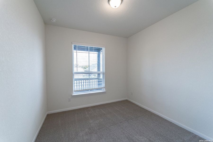 Spacious, unfurnished interior of a new home in Arcadia Ridge, San Antonio (Image 12).