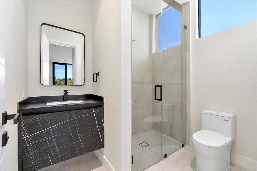 Furnished interior view inside a new home in , Plantation (Image 19).