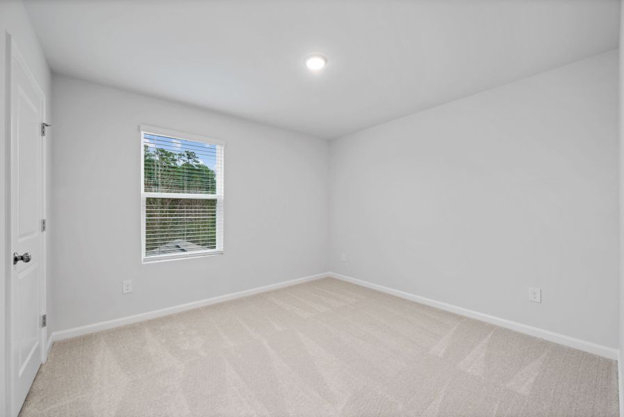 Spacious, unfurnished interior of a new home in Grand Arbor, Blythewood (Image 12).