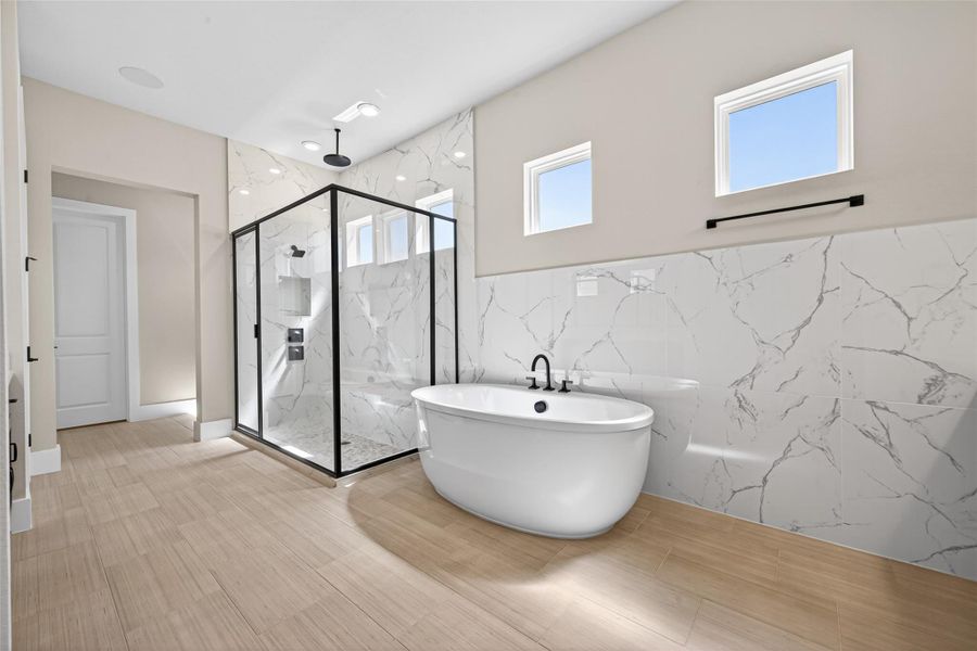 Furnished interior view inside a new home in , Missouri City (Image 44).