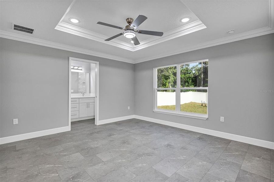 Spacious, unfurnished interior of a new home in , Belleview (Image 24).