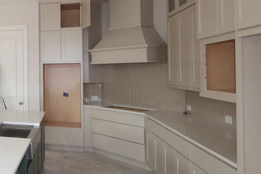 Furnished interior view inside a new home in Grand Central Park 55' Homesites, Conroe (Image 2). Furnished interior view inside a new home in Grand Central Park 55' Homesites, Conroe (Image 2).