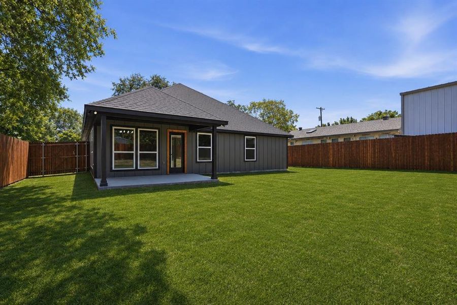 Exterior details and patio area of a home in , White Settlement (Image 20).