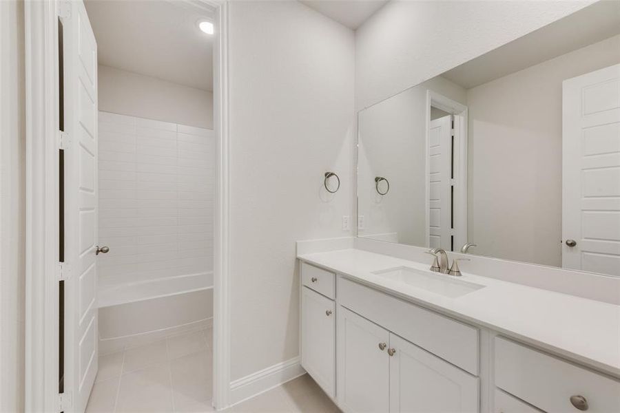 Furnished interior view inside a new home in Sutton Fields, Celina (Image 18).