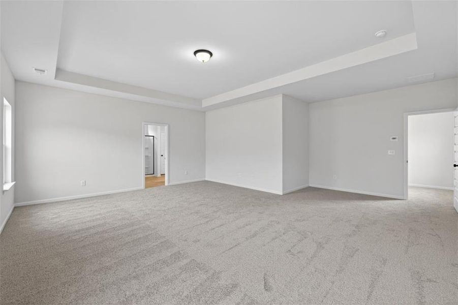 Spacious, unfurnished interior of a new home in Allen Manor, Hoschton (Image 20).