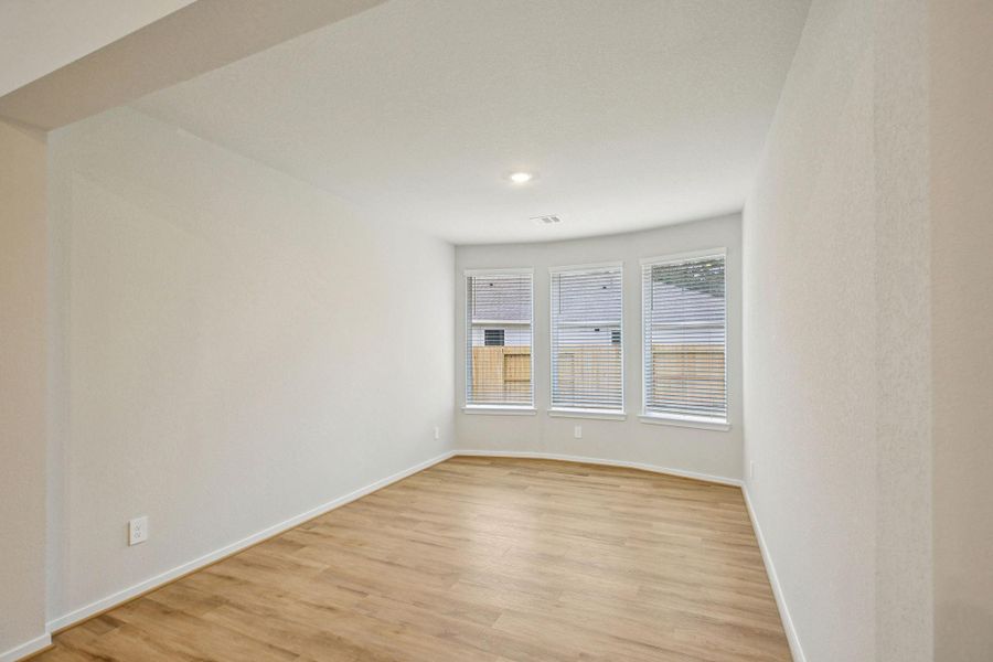 Photo is not of the actual home, but is an inspirational photo of builder’s model home and may depict options, furnishings, and/or decorator features that are not included