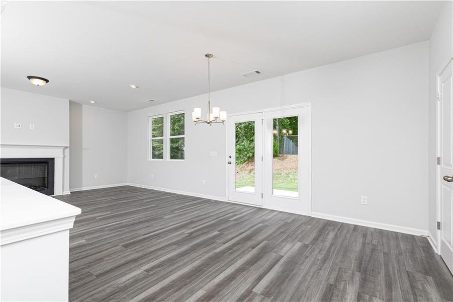 Spacious, unfurnished interior of a new home in Rhodes Glen, Lawrenceville (Image 20).
