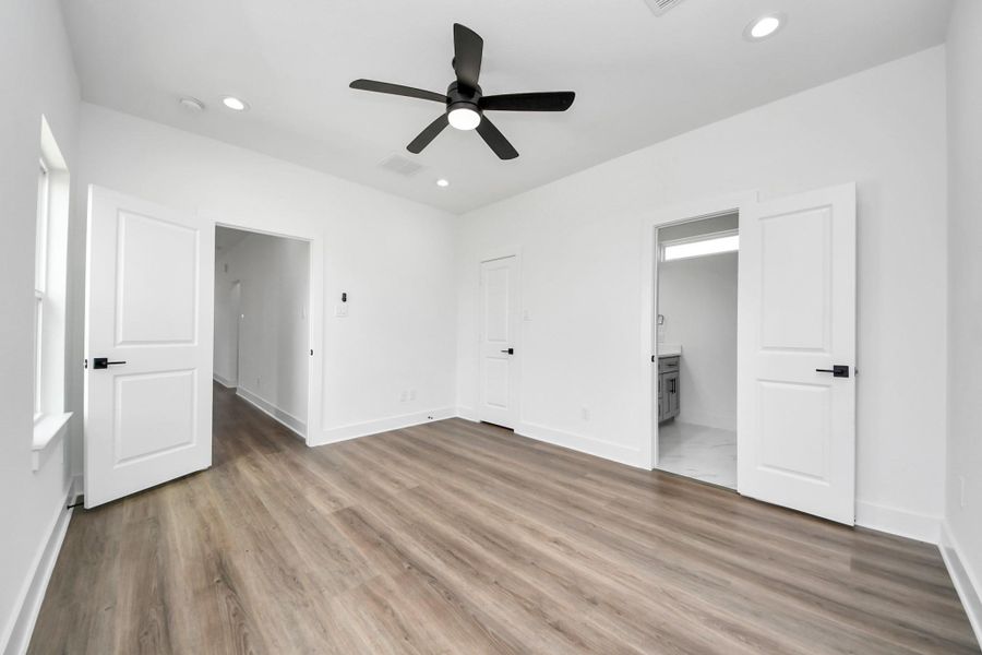 Image 19 of a home in . Image 19 of a home in .