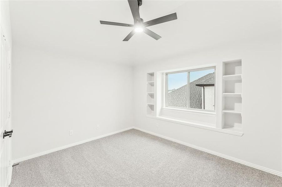 Spacious, unfurnished interior of a new home in Stone River Glen, Royse City (Image 38).