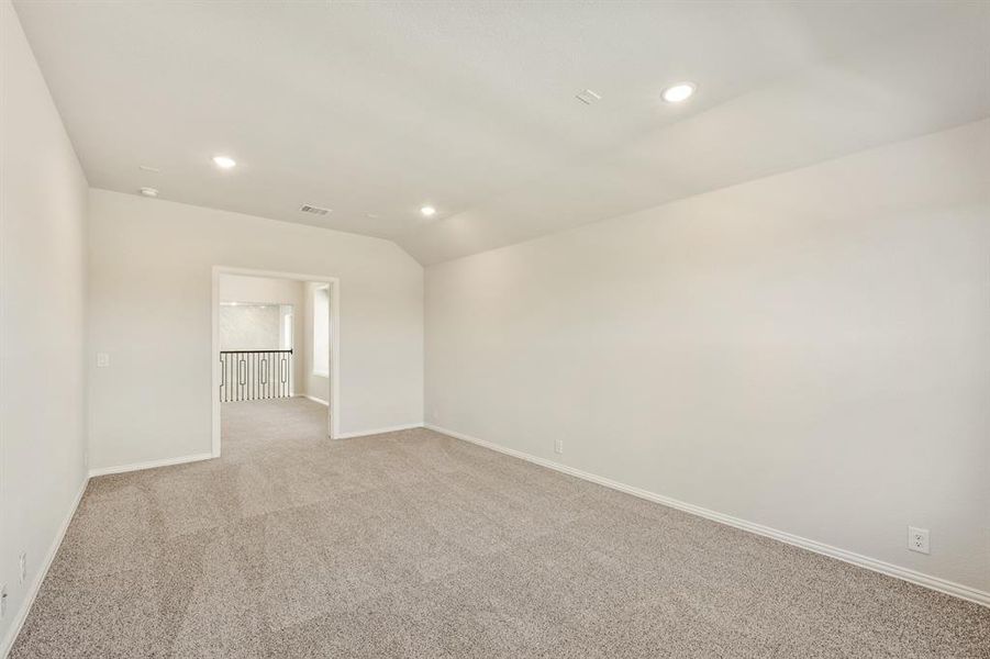 Spacious, unfurnished interior of a new home in Hampton Park, Glenn Heights (Image 24). Spacious, unfurnished interior of a new home in Hampton Park, Glenn Heights (Image 24).
