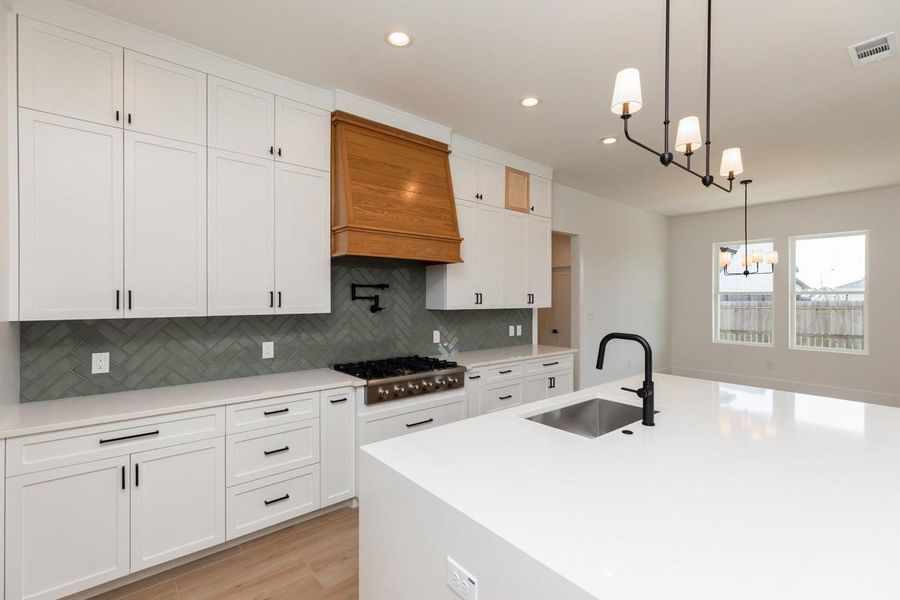 Furnished interior view inside a new home in , Beaumont (Image 14).