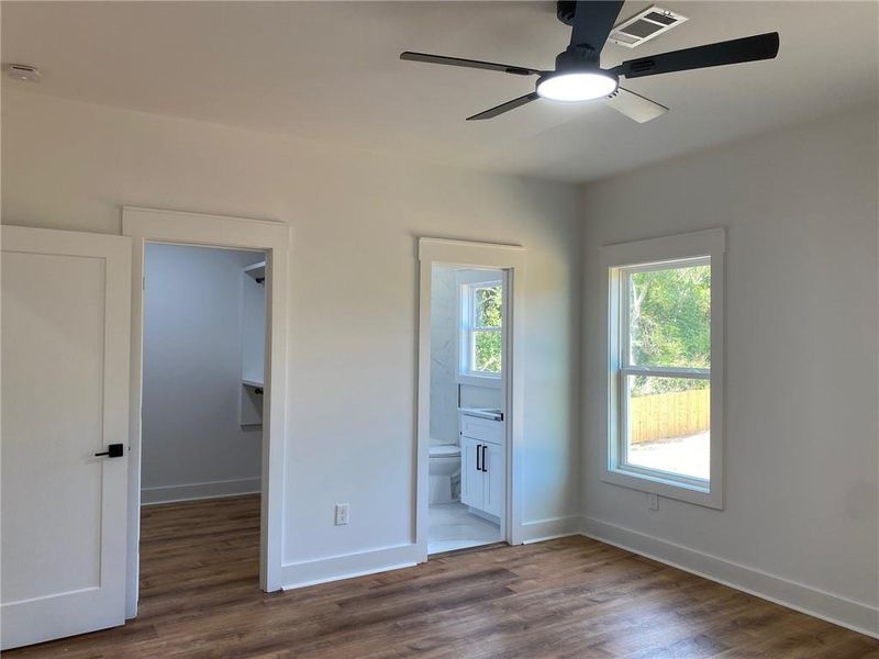 Spacious, unfurnished interior of a new home in , Snellville (Image 49).