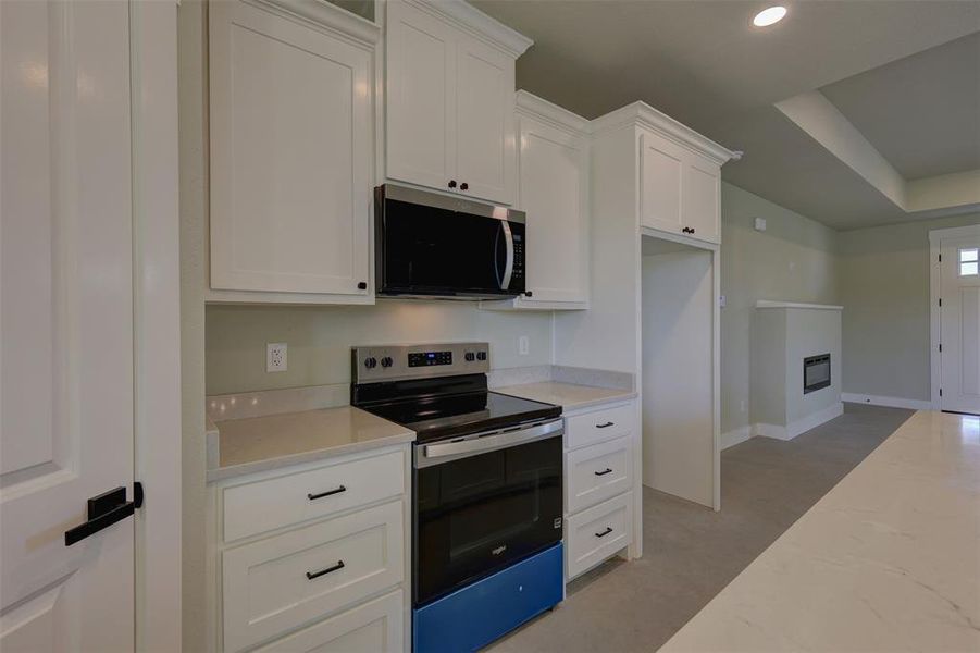 Spacious, unfurnished interior of a new home in , Whitney (Image 15).