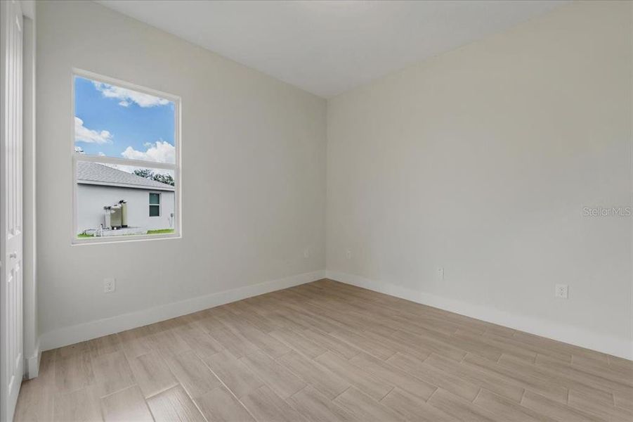 Spacious, unfurnished interior of a new home in , Lehigh Acres (Image 53).