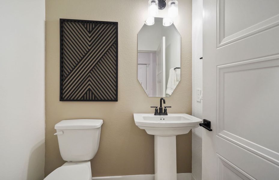 Representative furnished interior of a home built from the Prestige by Del Webb in Del Webb Sugar Land at Ryehill, Rosenberg (Image 15). Representative furnished interior of a home built from the Prestige by Del Webb in Del Webb Sugar Land at Ryehill, Rosenberg (Image 15).