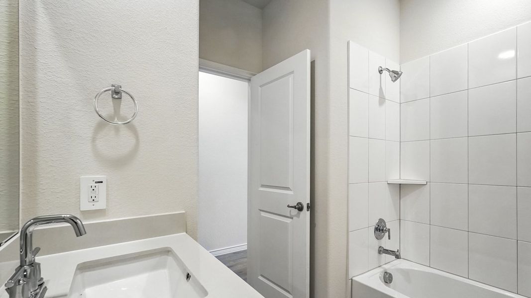 Image 20 of a home in Madera. Image 20 of a home in Madera.