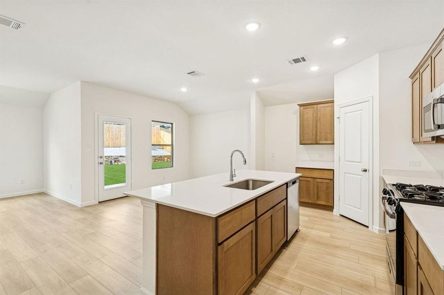 Furnished interior view inside a new home in River Ridge, Crandall (Image 7).
