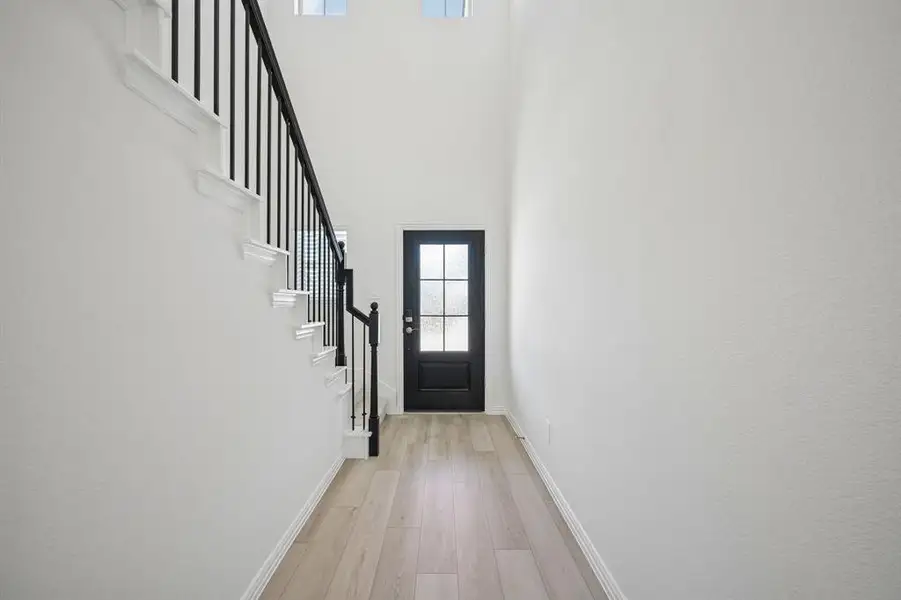 Spacious, unfurnished interior of a new home in Parks at Foster Crossing - Spring Series, Anna (Image 30).