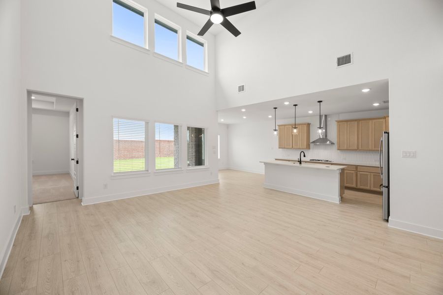 Representative unfurnished interior of a home built from the Courage by Rockwell Homes in Anna Ranch, Anna (Image 21). Representative unfurnished interior of a home built from the Courage by Rockwell Homes in Anna Ranch, Anna (Image 21).