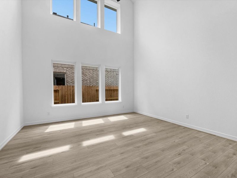 Spacious, unfurnished interior of a new home in Emory Glen, Magnolia (Image 13).