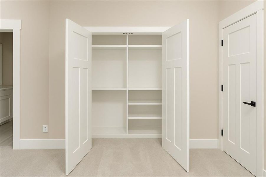 Image 32 of a home in .