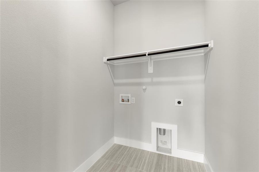 09. 2505 Rolling Hills - Utility 09. 2505 Rolling Hills - Utility