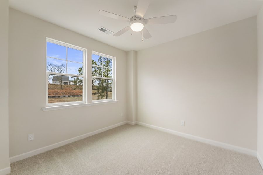 Spacious, unfurnished interior of a new home in Ridgecrest at Midway, Anderson (Image 38).