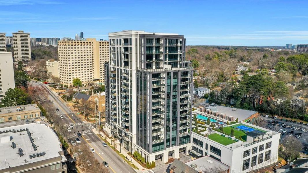 Condo located in Atlanta, GA showcasing its design and architecture (Image 26). Condo located in Atlanta, GA showcasing its design and architecture (Image 26).