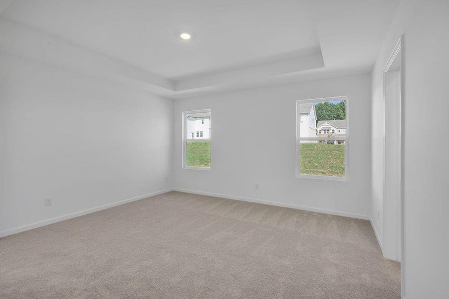 Spacious, unfurnished interior of a new home in Heritage River, Euharlee (Image 15).
