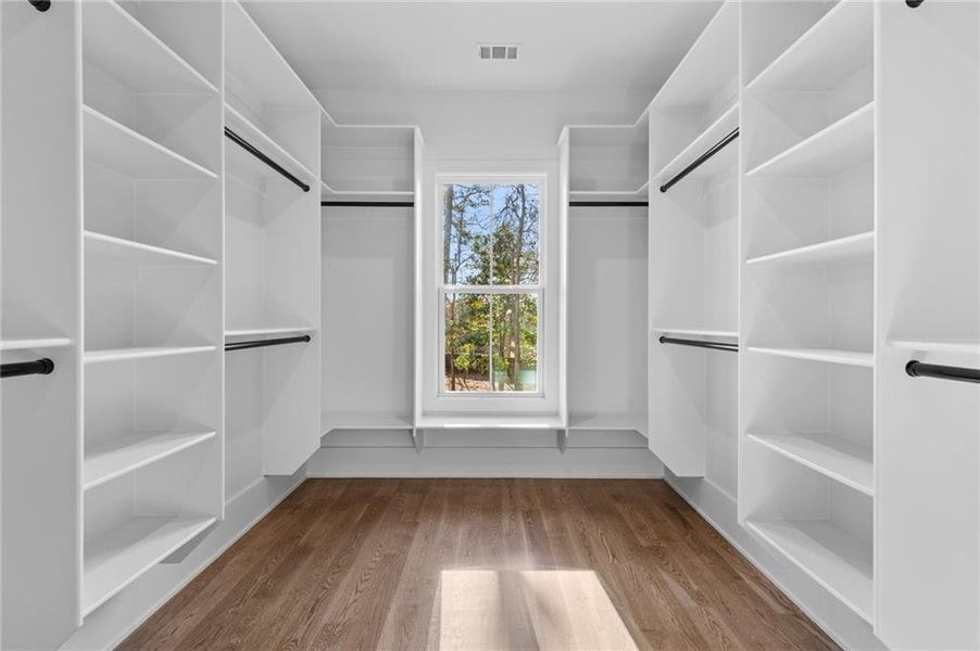 Spacious, unfurnished interior of a new home in , Buford (Image 57).