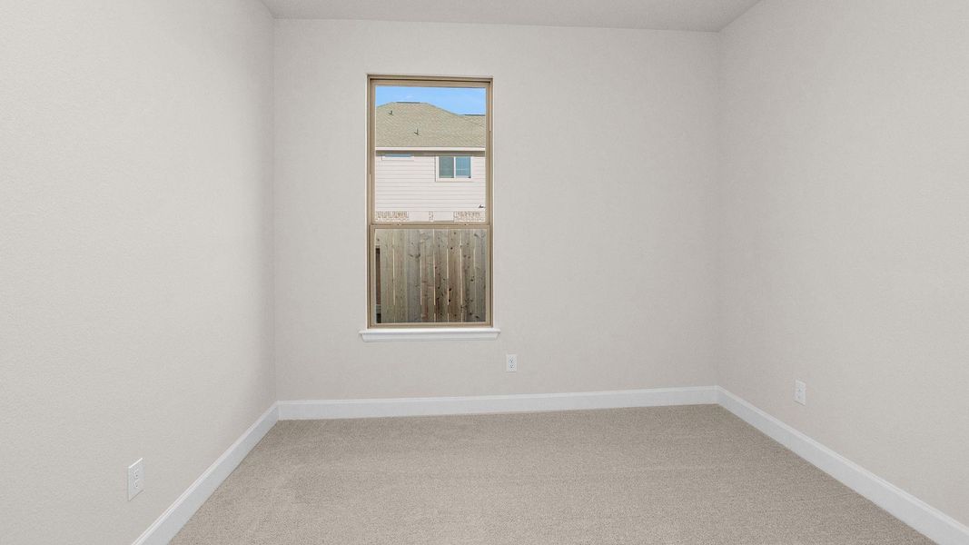 Spacious, unfurnished interior of a new home in Escondido 45', Magnolia (Image 9).