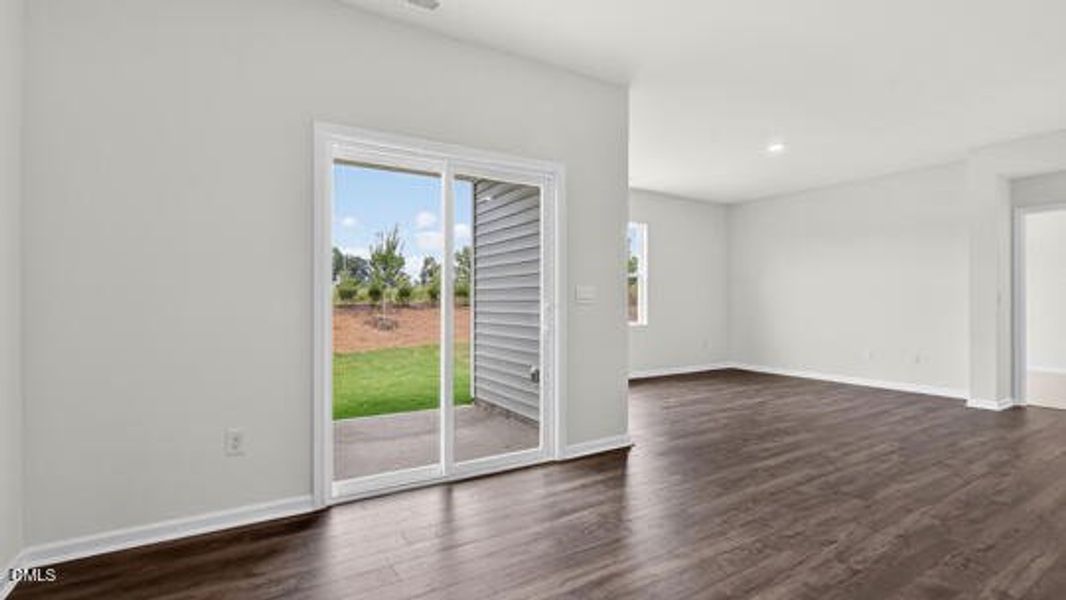 Honeycutt Oaks_Cali Q_56_Gray_NOFP_SPEC-