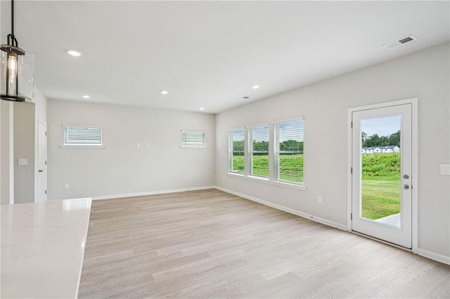 Spacious, unfurnished interior of a new home in Avalon - Reserve Series, Conyers (Image 16).
